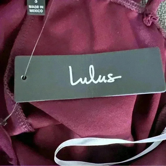 Lulu’s Cutout On The Town Plum Purple Bodycon Dress Size Small NWT - Picture 5 of 7